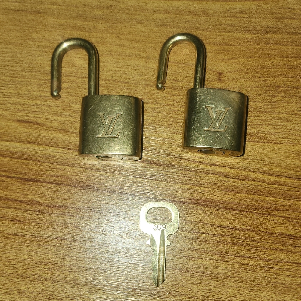 Louis Vuitton Gold Padlock and Key Set